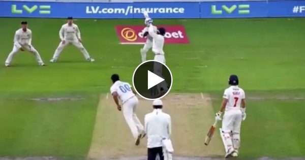 शुभमन गिल ने रचनात्मक शॉट खेलकर पाकिस्तानी गेंदबाज को किया हैरान- देखें वीडियो
