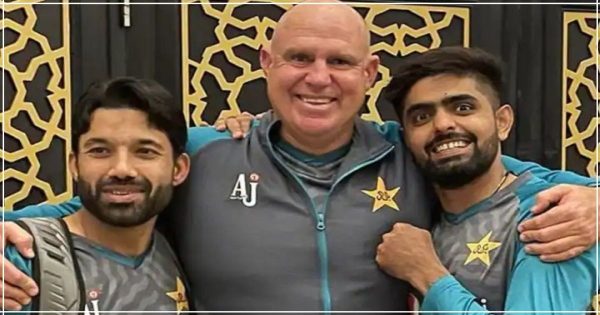 PAK vs NZ :  सेमीफाइनल में मैथ्यू हेडन ने चली बड़ी चाल इन 11 खिलाड़ियों को देंगे मौका।